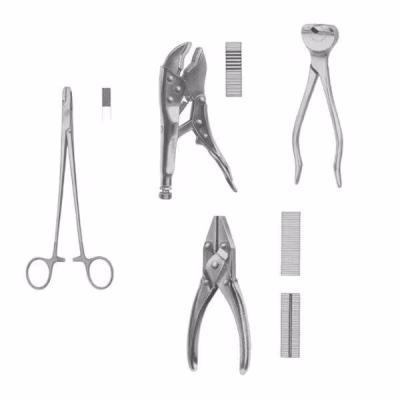 orthopaedic-instruments-378369006-5hqaj